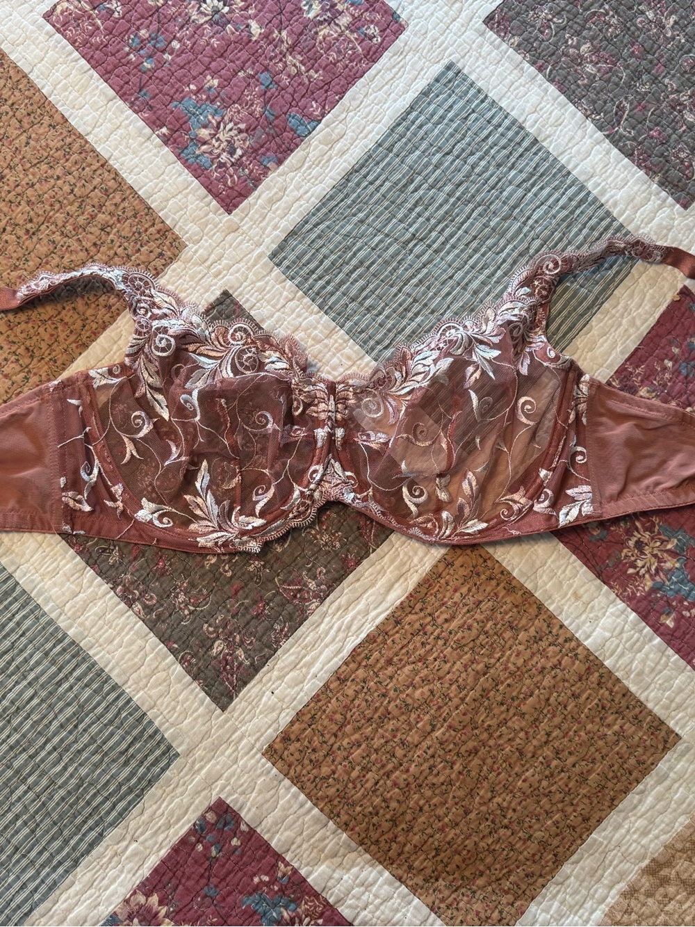 Soma Embraceable Perfect Coverage Lace Back Bra Mauve Floral Bra 38DD